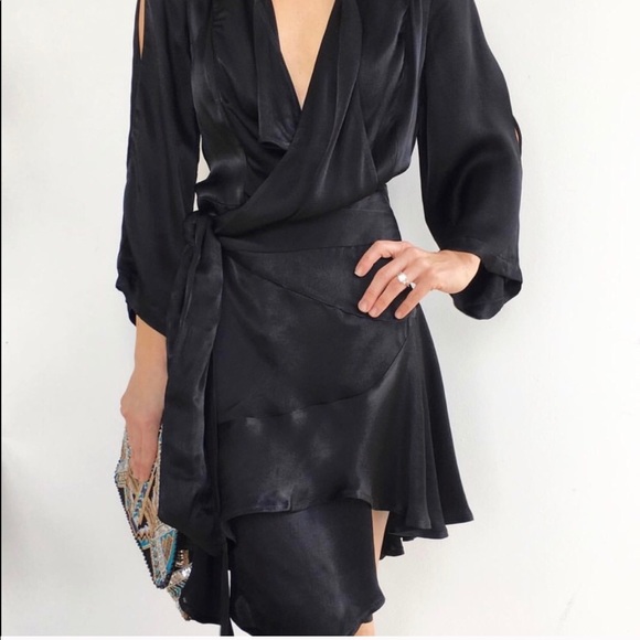 Acler Dresses & Skirts - 🖤So elegant acler dress